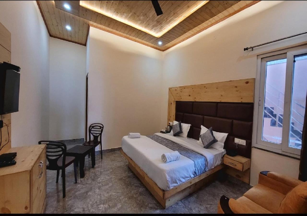 Hotel Skywing By Mountmemory Mussoorie Dış mekan fotoğraf